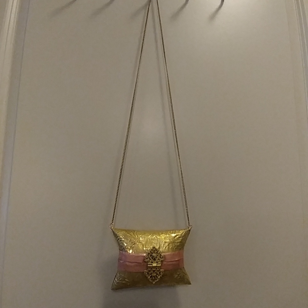 Very unique vintage brass/copper pillow box purse
